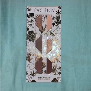Pacifica eyeshadow palette